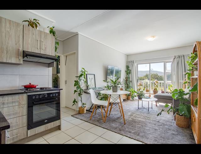 2 BEDROOM APARTMENT SOLD IN KLEIN PARYS